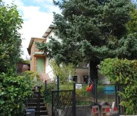 70 m² Wohnung im Kleingartenhaus - mit Balkon, Terrasse und eigenem Garten in herrlicher Grünruhelage - Photo 1