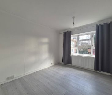 Islington, Halesowen, Halesowen, B63 - Photo 3