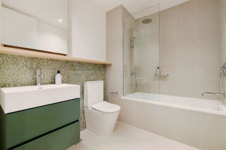 2 Bed 2 Bath(Furnished) - Photo 5