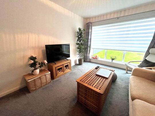 8 Westenra Gardens, AB42 0AF, Peterhead - Photo 1