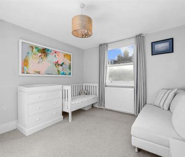 4 bedroom terraced house to rent - Photo 5