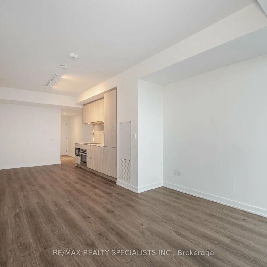 28 ANN Street E #1318 - Photo 1