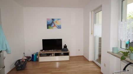 Helle 2 Zimmer-Wohnung mit Balkon - Photo 2