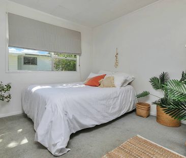 Property Management10 Regency Place, Sunnynook - House for Rent - Photo 6