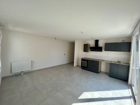 Location Appartement 2 pièces 46m² - Photo 2