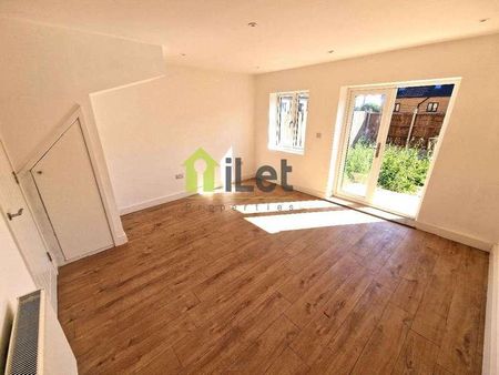 Park Walk, Northampton, NN5 - Photo 5