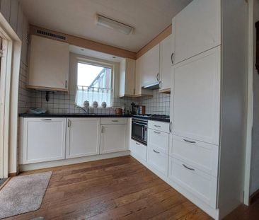 Burgemeester van Heeswijkstraat 3 - Photo 2