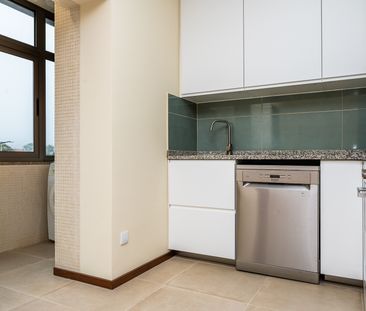 2+1 Bedroom Apartment in Canidelo (Remodeled) - Photo 1