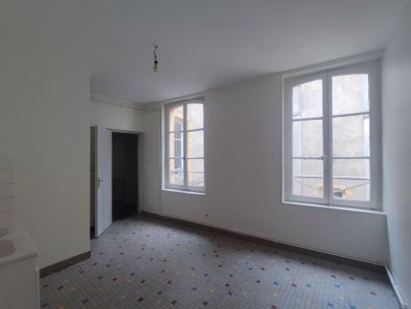 Appartement à louer F3 à Metz-Centre-Ville - Photo 2