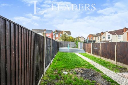 3 bedroom house to rent Leyton Avenue, Sutton-in-Ashfield, NG17 - Photo 3