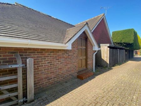 The Annexe - Photo 3