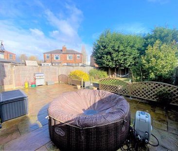 4 bedroom semi-detached house to rent - Photo 4