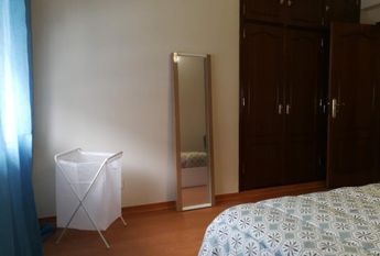 Alugo quarto Almada Caparica