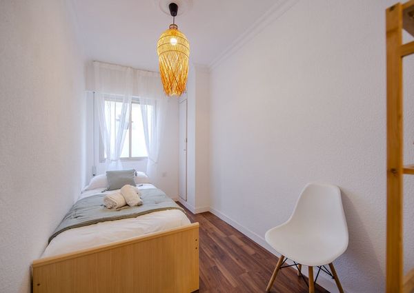 Calle de la Almedina