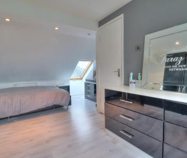 4 bedroom terraced house to rent - Photo 4