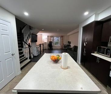 For Lease - 3050 Erin Centre Boulevard Unit# 151, Mississauga, Ontario - Photo 2