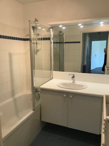 Location Appartement 2 pièces 48m² MARCQ EN BAROEUL 59700 - Photo 3