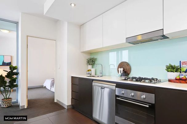 MGM MARTIN – ONE BEDROOM APARTMENT - Photo 1