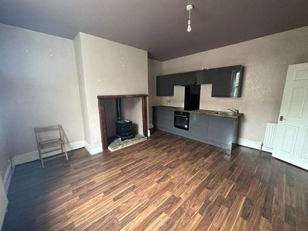 2 bedroom terraced house to rent - Photo 5