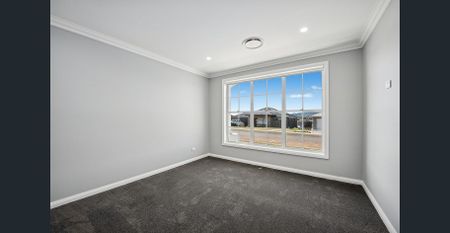 A Brand New Statement Home in Mudgee's Newest Estate - Photo 2