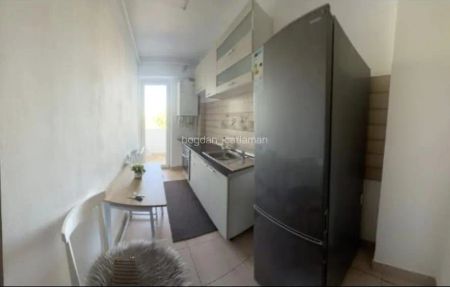 Garsoniera de inchiriat - Photo 2