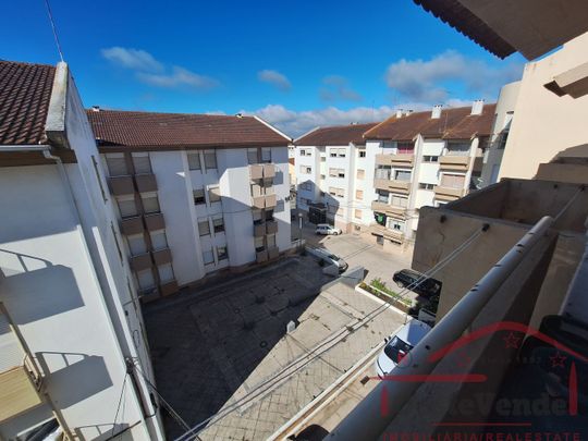 Apartamento T4 em Lisboa - Photo 1