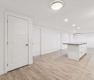 Octobre, Apaprtement Semi Sous-Sol 2CC - Photo 3