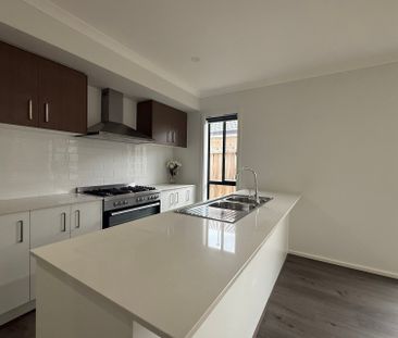 Low Maintenance Living! - Photo 3