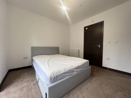 The Venue, Powerhouse Lane, Hayes, UB3 - Photo 5