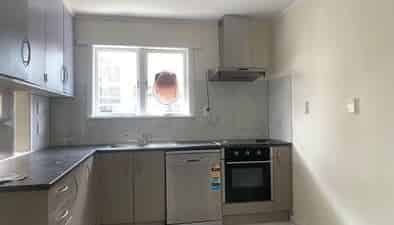 Beautiful 4 Bedroom House in Mt Roskill - Photo 3