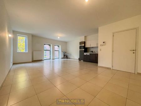 Appartement te huur - Foto 4