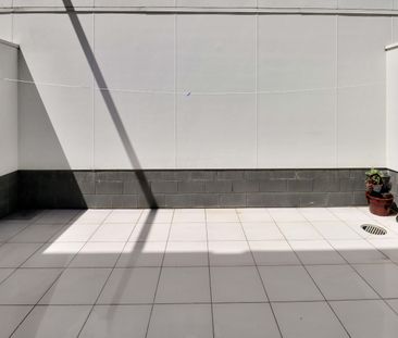 2-Bedroom Apartment – Prime Cuba Street Location - Photo 6