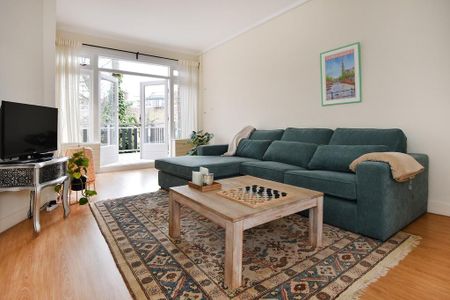 Appartement te huur: Parkweg 18-A 2271 AJ Voorburg - Photo 2