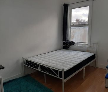 Room in a Shared House, Rothsay Road, E7 - Photo 3