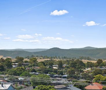 2 Bowen Road, Lilydale - Photo 1