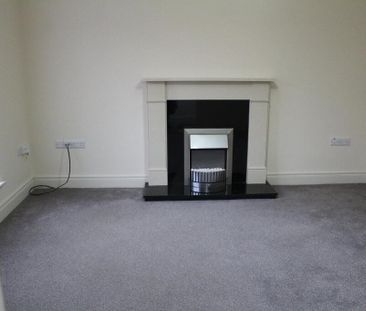 6 Millmount Village Way, Dundonald, Belfast, BT16 1AL - Photo 1