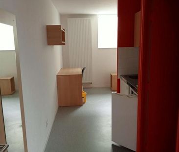 Appartement - T1BIS - OYONNAX - Photo 2