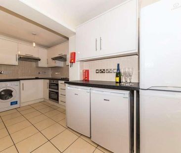 Shipman Avenue, Canterbury, CT2 - Photo 3