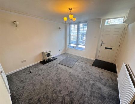 1 Bedroom Apartment To Let - Photo 3