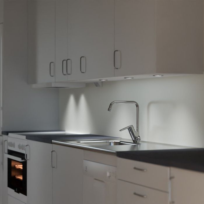 Aseavägen 9, Häggvik - Photo 1