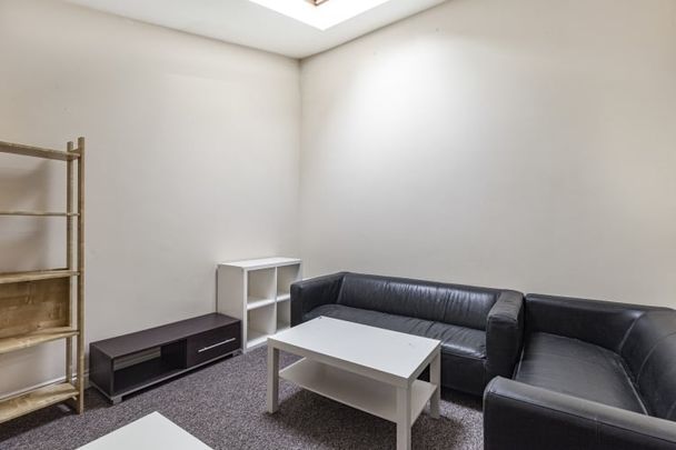 Cowley Road, Oxford - Photo 1