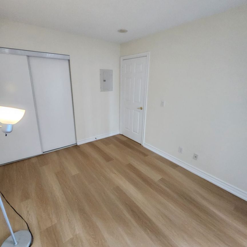 For Lease - 5 Michael Power Place Unit# 705, Toronto, Ontario - Photo 1