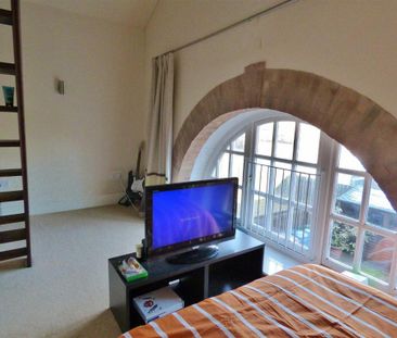 3 bedroom semi-detached house to rent - Photo 4