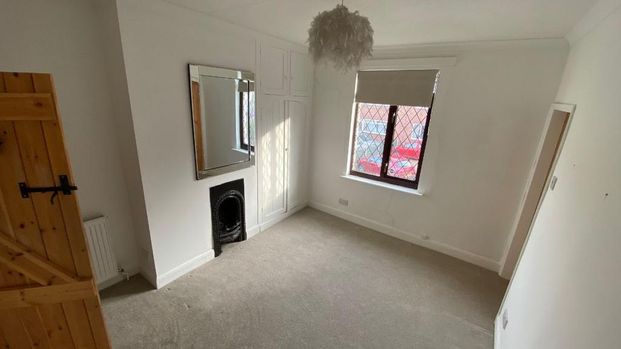 2 bedroom semi-detached house to rent - Photo 1