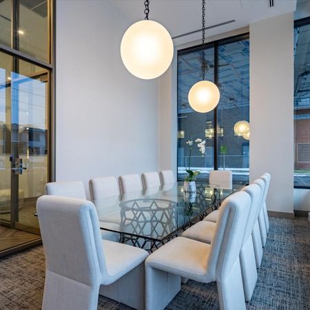 Promotions en cours | Condos Luxueux 4 1/2 à Louer | Ville Mont-Royal - Photo 4