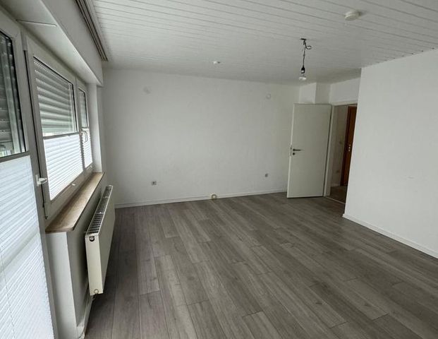 Sonnendurchflutete, Gemütliche 2-Zimmer-Wohnung in Hockenheim - Foto 1