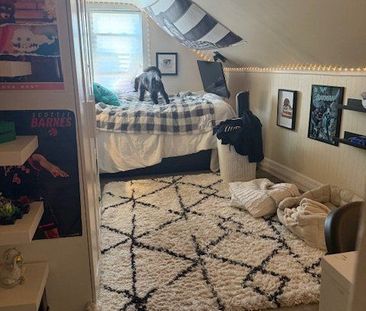 For Lease - 197 Division Street, Cobourg, Ontario - Photo 2