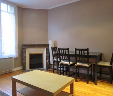 Location Appartement 2 pièces 43m² - Photo 3