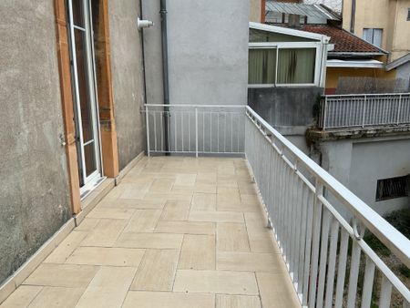 T2 AVEC BALCON - CENTRE VILLE - Photo 3