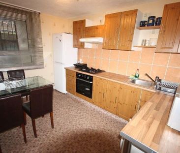 1 bedroom house of multiple occupation to rent - Photo 6